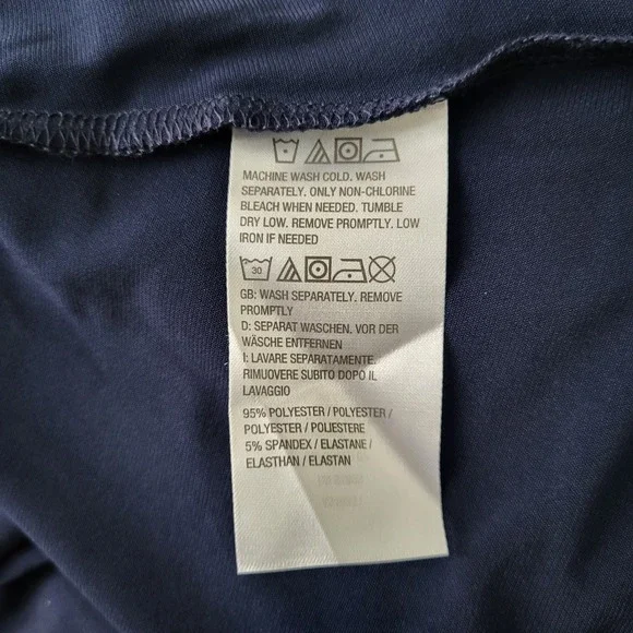 Susan Graver Modern Essentials Navy Liquid Knit A-Line Tunic Top 3X Elbow Sleeve - Picture 7 of 10